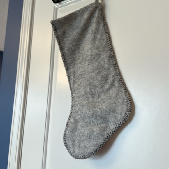 Deer stocking textured red and gray with brown collar - Picture 3 of 7